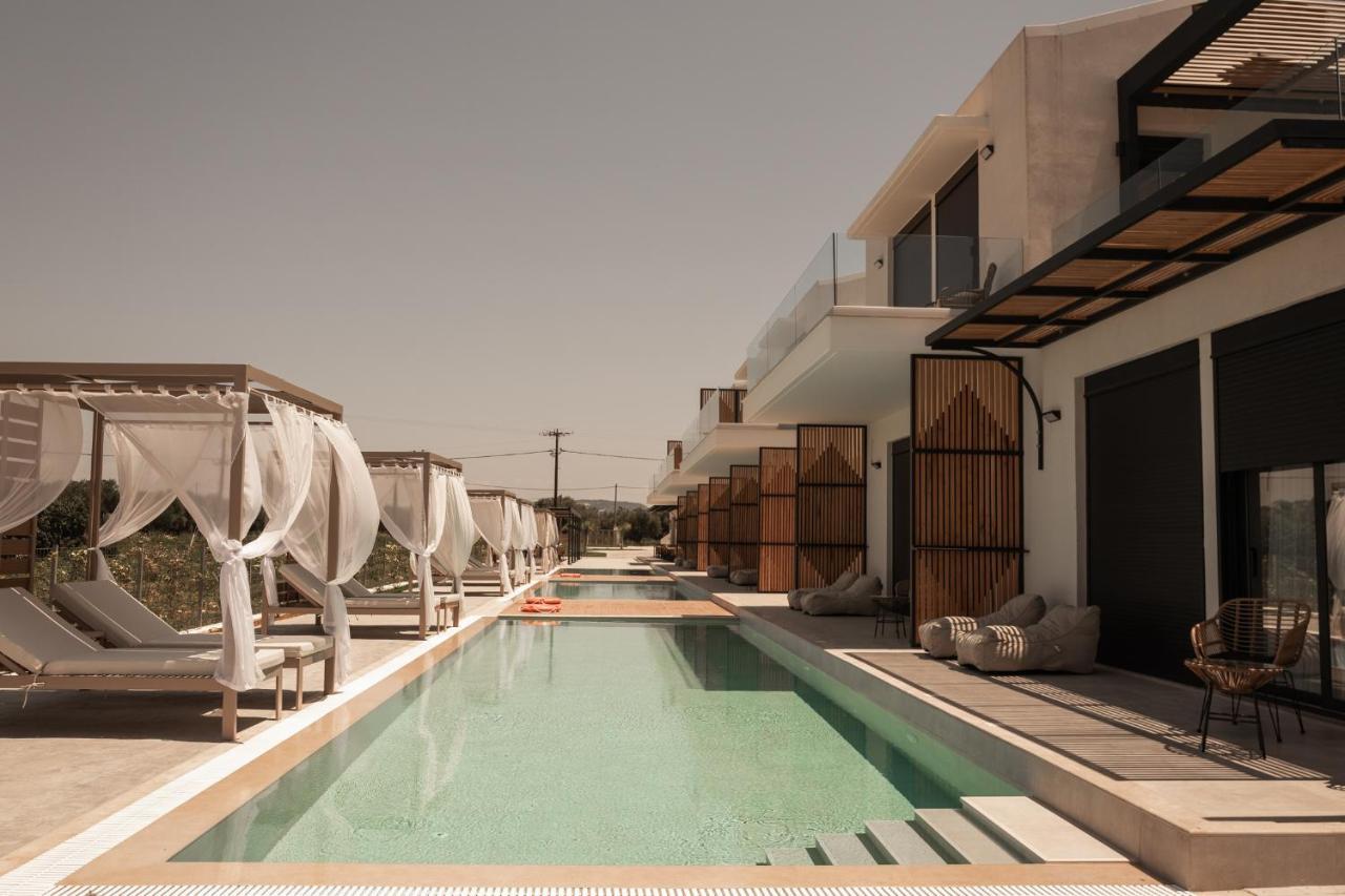 Salt Boutique Hotel Palouki ภายนอก รูปภาพ
