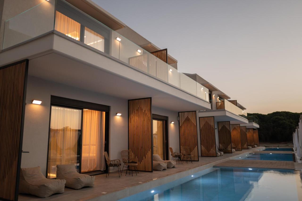 Salt Boutique Hotel Palouki ภายนอก รูปภาพ