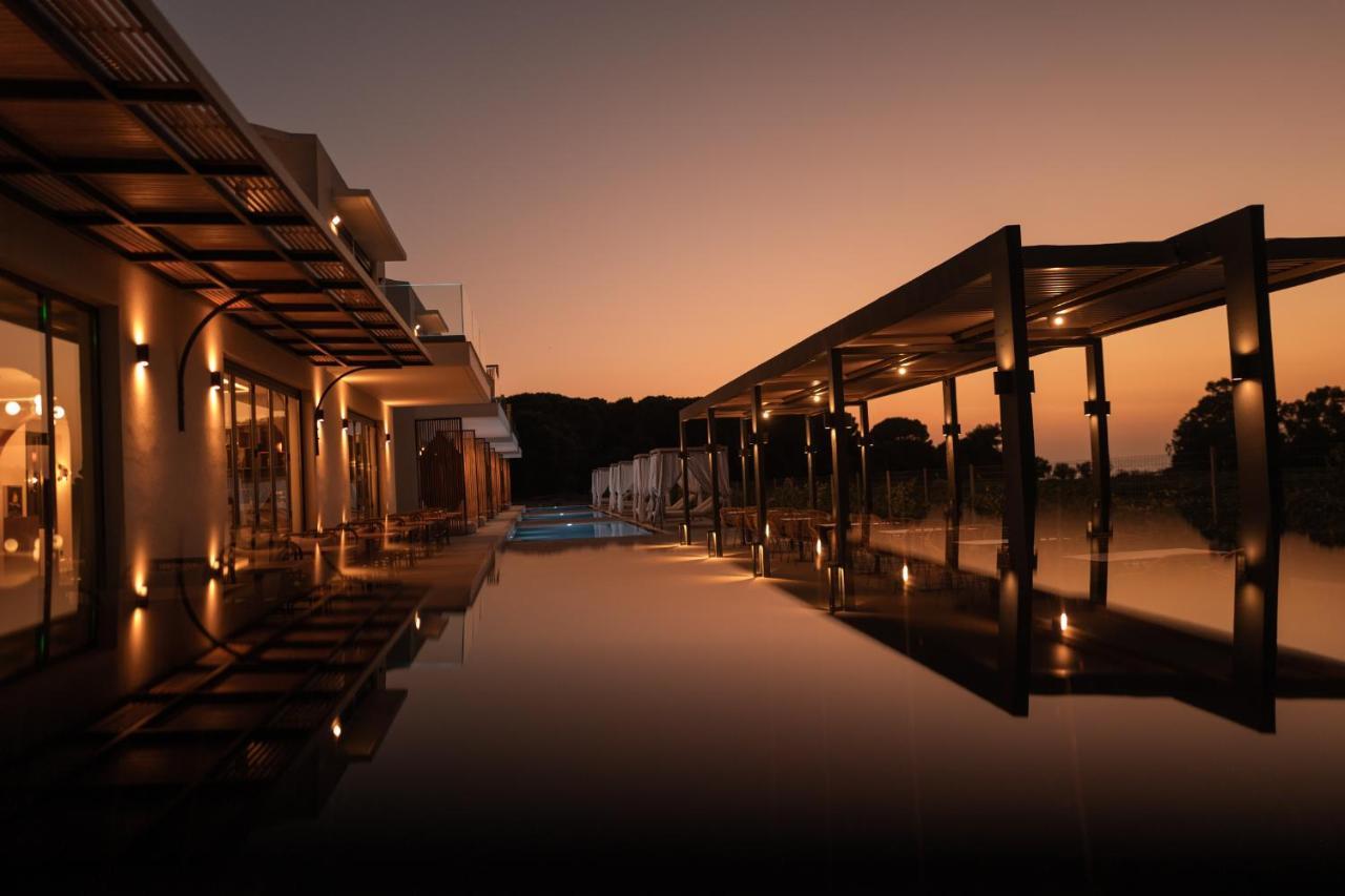 Salt Boutique Hotel Palouki ภายนอก รูปภาพ