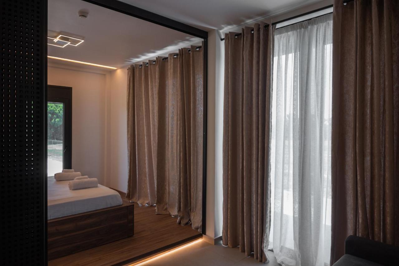 Salt Boutique Hotel Palouki ภายนอก รูปภาพ